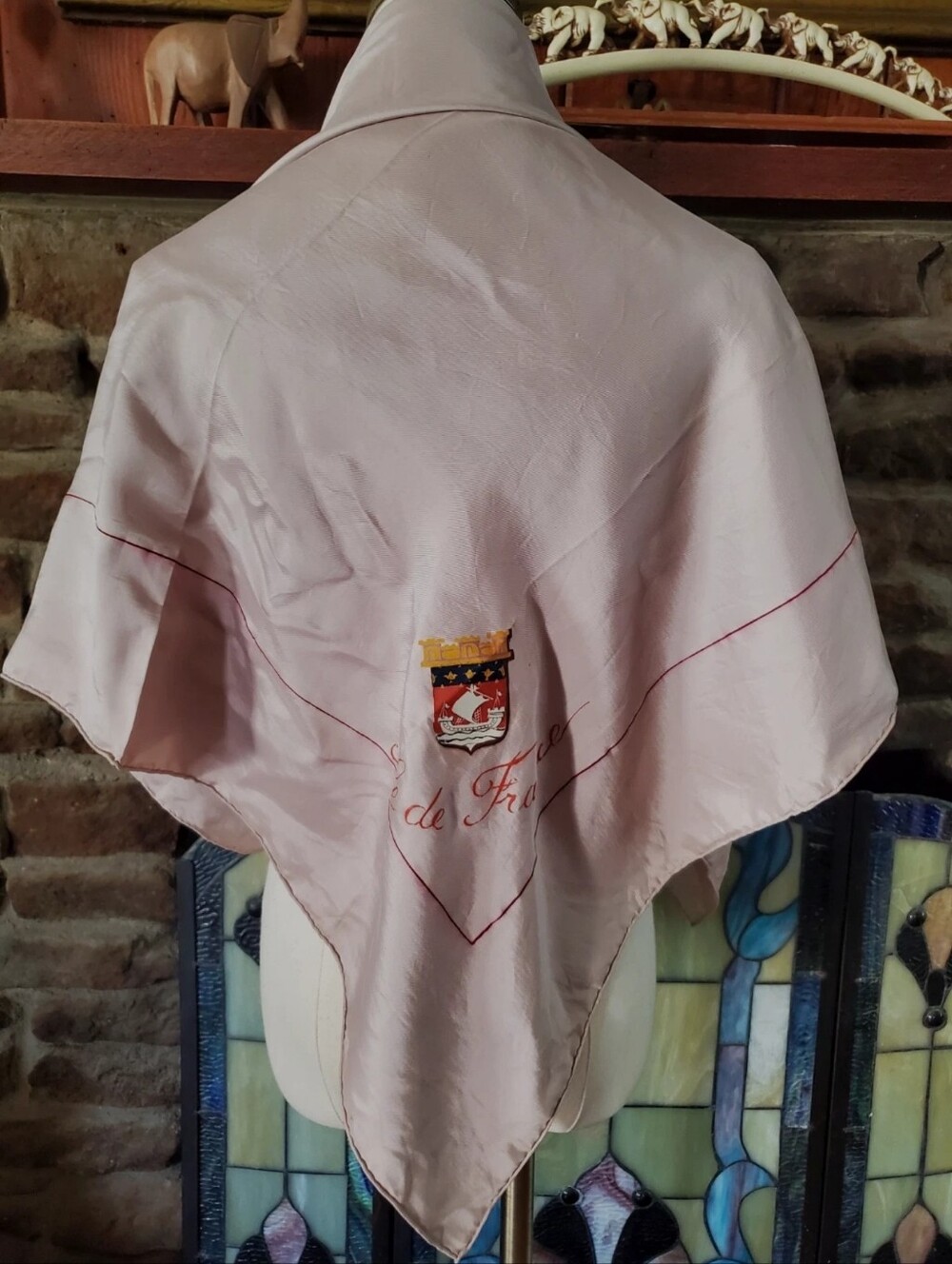 Vtg Ile De France Scarf White Silk Square Souvenir Crest Coat Of Arms 34x34